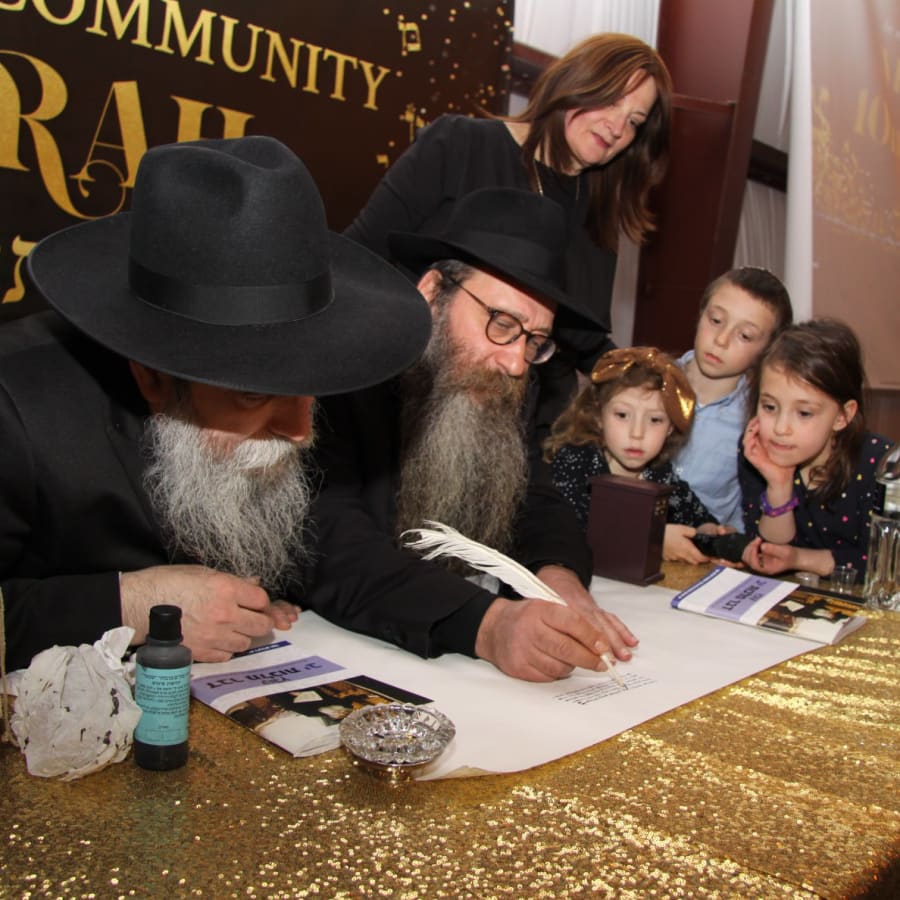 Celebrate holidays with Jewish Niagara